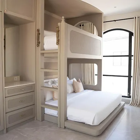 5 Bedrooms Luxury Villa Casa Contenta Canggu