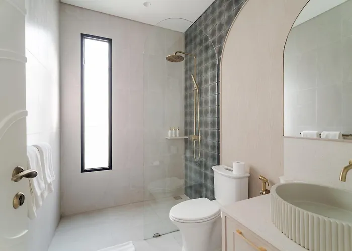 Casa Contenta - Luxury 5br Private Pool Villa *