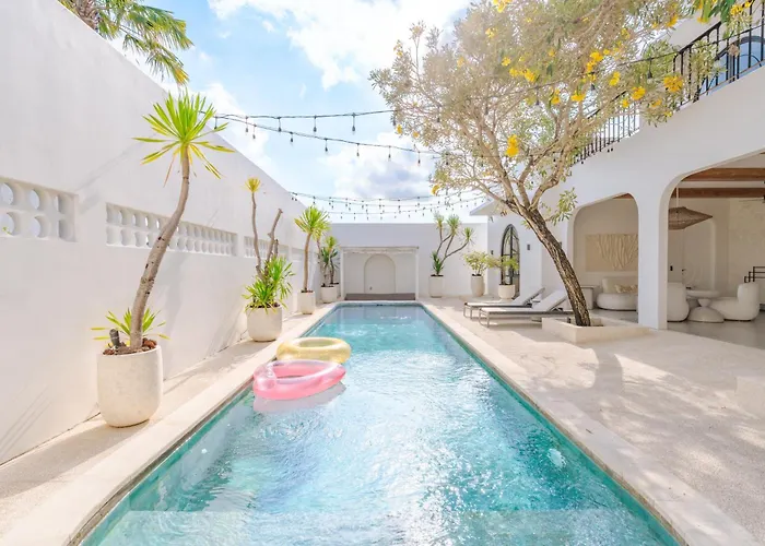 Casa Contenta - Luxury 5br Private Pool *