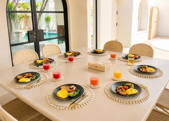 Casa Contenta - Luxury 5br Private Pool Canggu